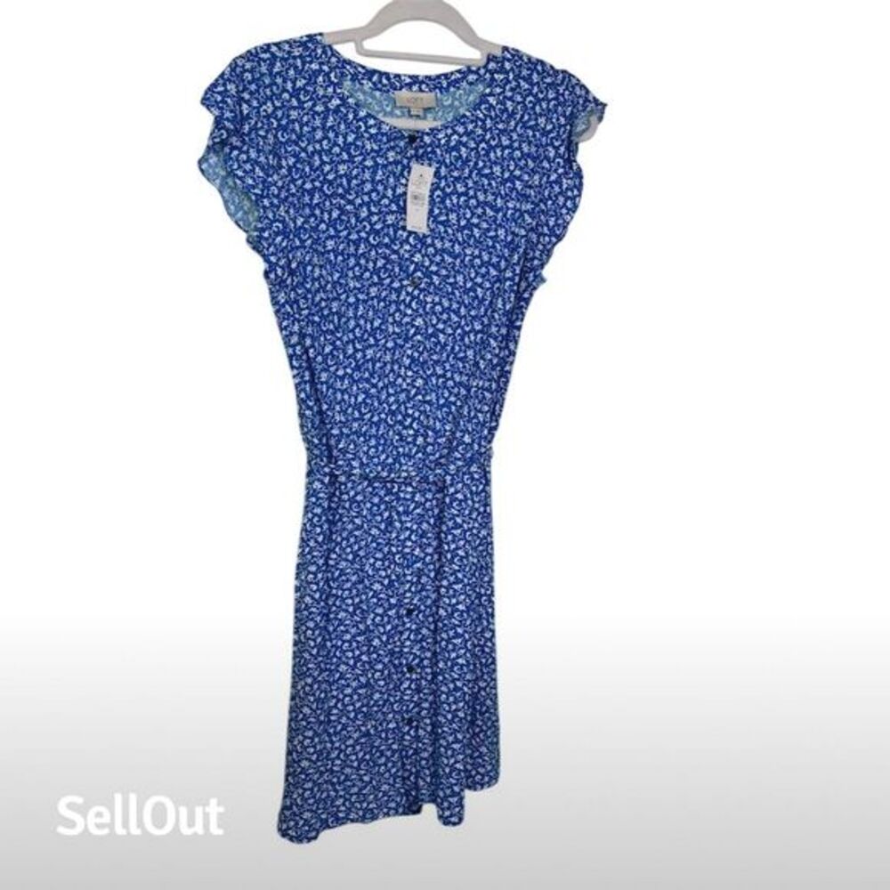 Loft Women's Blue Floral Flutter Sleeve . Size 14